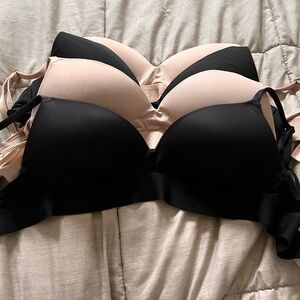 PINK Wear Everywhere wireless push-up bra 34B